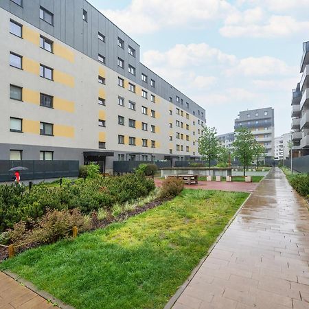 Promenady Green Apartments By Noclegi Renters Вроцлав Экстерьер фото
